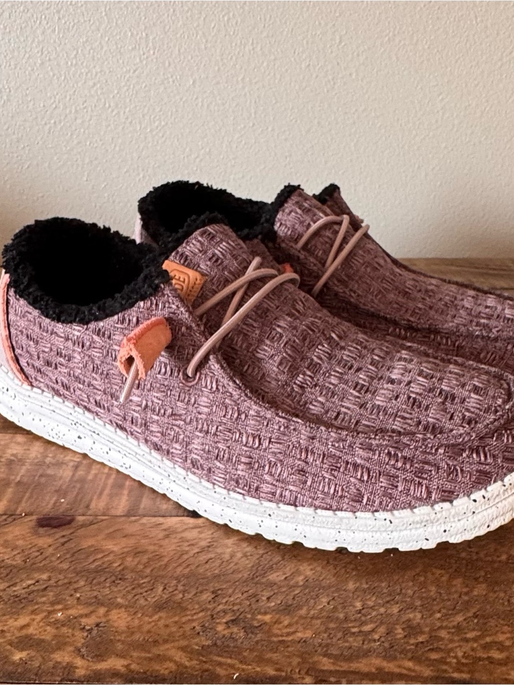 Hey Dude Women’s Wendy Warmth Casual Woven Slip-On Loafers in Mauve - Picture 4 of 11